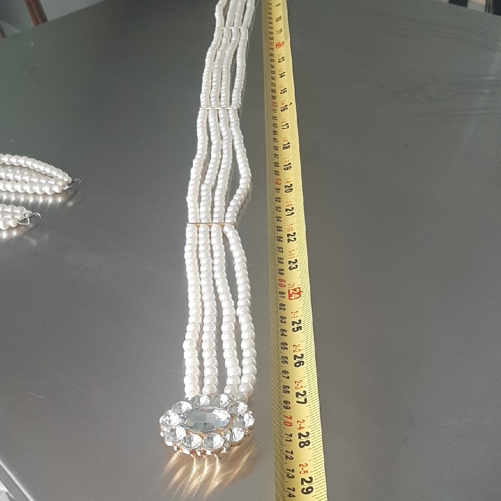 Faux Pearl BELT& VINTAGE NECKLACE📿Belt STRETCHES to 34". - Picture 3 of 5